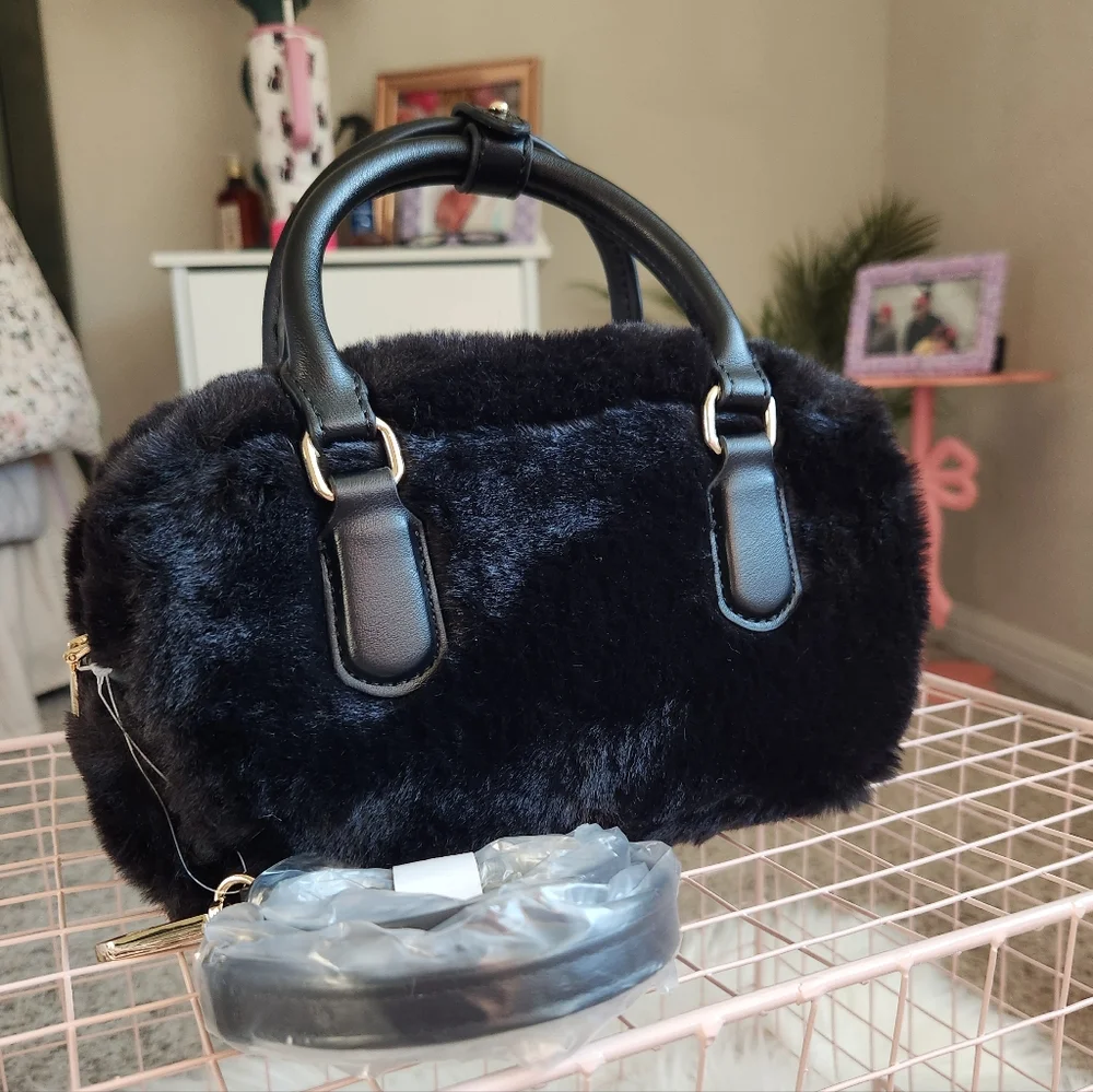 HoH Mini Faux Fur Handbag